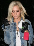 Ashley Tisdale : ashley-tisdale-1374256411.jpg