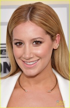 Ashley Tisdale : ashley-tisdale-1431715108.jpg