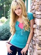 Ashley Tisdale : ashley_tisdale_1183235881.jpg