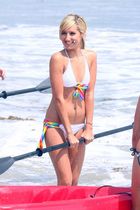 Ashley Tisdale : ashley_tisdale_1190039584.jpg