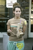 Ashley Tisdale : ashley_tisdale_1200411769.jpg