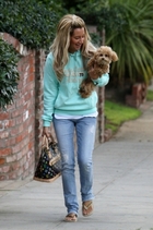 Ashley Tisdale : ashley_tisdale_1206127957.jpg