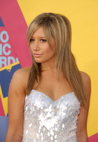 Ashley Tisdale : ashley_tisdale_1255844323.jpg