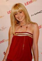 Ashley Tisdale : ashley_tisdale_1266161716.jpg