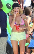 Ashley Benson : ashley-benson-1411232289.jpg