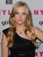 Ashley Benson : ashleybenson_1284262319.jpg