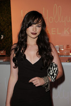 Ashley Rickards : ashley-rickards-1358226300.jpg