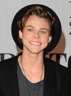 Ashton Irwin : ashton-irwin-1484585260.jpg