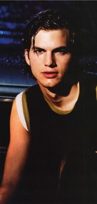 Ashton Kutcher : 012005.jpg