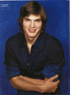 Ashton Kutcher : TI4U_u1136342927.jpg