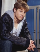 Benjamin McKenzie : TI4U_u1142559122.jpg