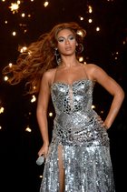 Beyoncé Knowles : beyonc-knowles-1314021829.jpg