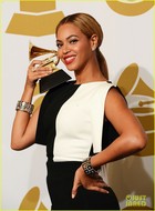 Beyonc Knowles : beyonc-knowles-1360572147.jpg