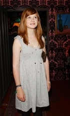 Bonnie Wright : bonnie_wright_1212589677.jpg