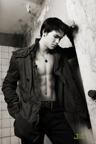 Booboo Stewart : boo-boo-stewart-1326305406.jpg