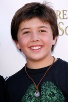 Bradley Steven Perry : bradleystevenperry_1269115209.jpg