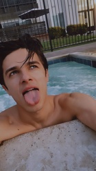 Brent Rivera : brent-rivera-1581832802.jpg