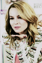 Bridgit Mendler : bridgit-mendler-1378661628.jpg