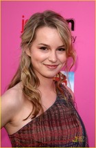 Bridgit Mendler : bridgitmendler_1282757990.jpg