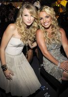 Britney Spears : TI4U_u1220955680.jpg