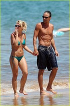 Britney Spears : britney-spears-1360816514.jpg