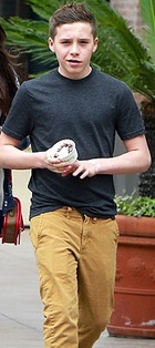 Brooklyn Beckham : brooklyn-beckham-1410129105.jpg