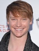 Calum Worthy : calum-worthy-1446996532.jpg