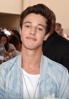 Cameron Dallas : cameron-dallas-1431995041.jpg