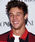 Cameron Dallas : cameron-dallas-1444161601.jpg