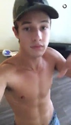 Cameron Dallas : cameron-dallas-1446085441.jpg