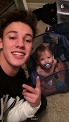 Cameron Dallas : cameron-dallas-1449889201.jpg