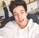 Cameron Dallas : cameron-dallas-1454556601.jpg