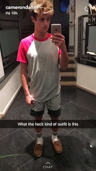 Cameron Dallas : cameron-dallas-1463702401.jpg