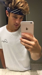 Cameron Dallas : cameron-dallas-1467747721.jpg