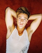 Cameron Dallas : cameron-dallas-1487788291.jpg