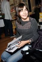 Camilla Belle : camilla_belle_1214302114.jpg