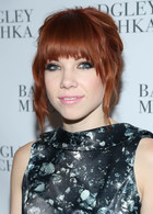 Carly Rae Jepsen : carly-rae-jepsen-1379007974.jpg