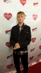 Carson Lueders : carson-lueders-1544062531.jpg