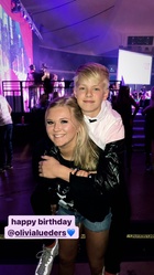 Carson Lueders : carson-lueders-1605318699.jpg