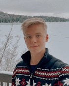 Carson Lueders : carson-lueders-1640490463.jpg