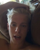 Carson Lueders : carson-lueders-1659940456.jpg