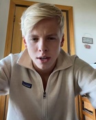 Carson Lueders : carson-lueders-1664322021.jpg