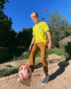 Carson Lueders : carson-lueders-1669392560.jpg