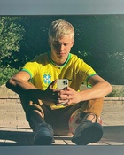 Carson Lueders : carson-lueders-1669392568.jpg