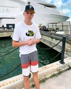 Photo of Carson Lueders