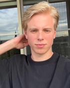 Carson Lueders : carson-lueders-1733009520.jpg