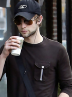 Chace Crawford : chacecrawford_1301580900.jpg