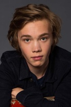 Charlie Plummer : charlie-plummer-1564175182.jpg