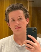 Charlie Puth : charlie-puth-1610950142.jpg