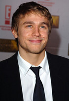 Charlie Hunnam : charlie-hunnam-1329431792.jpg